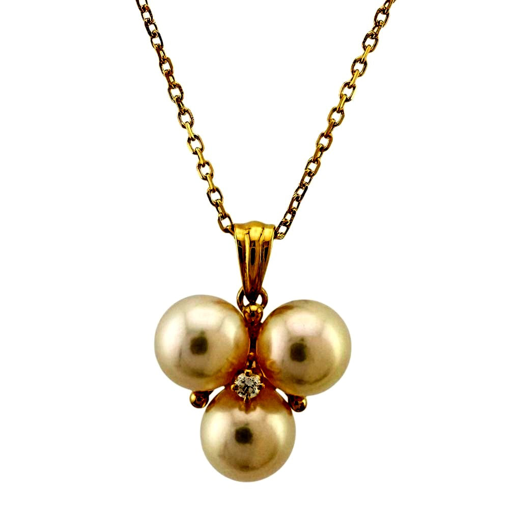 Mikimoto 18K yellow gold necklace with a single pearl designed for ladies
