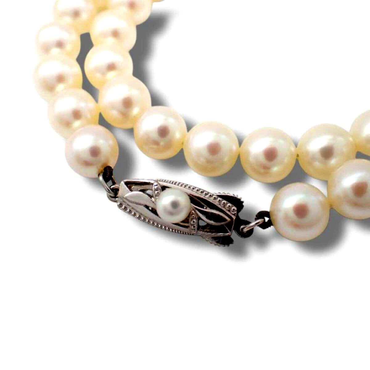 MIKIMOTO Akoya pearl necklace with 7.0-7.5mm pearls on 39cm white gold chain