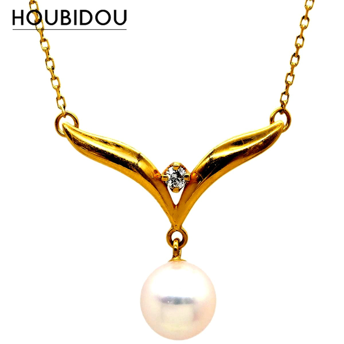 Mikimoto pearl necklace with pearl white and yellow gold, diamond V-shape design, 42 cm length