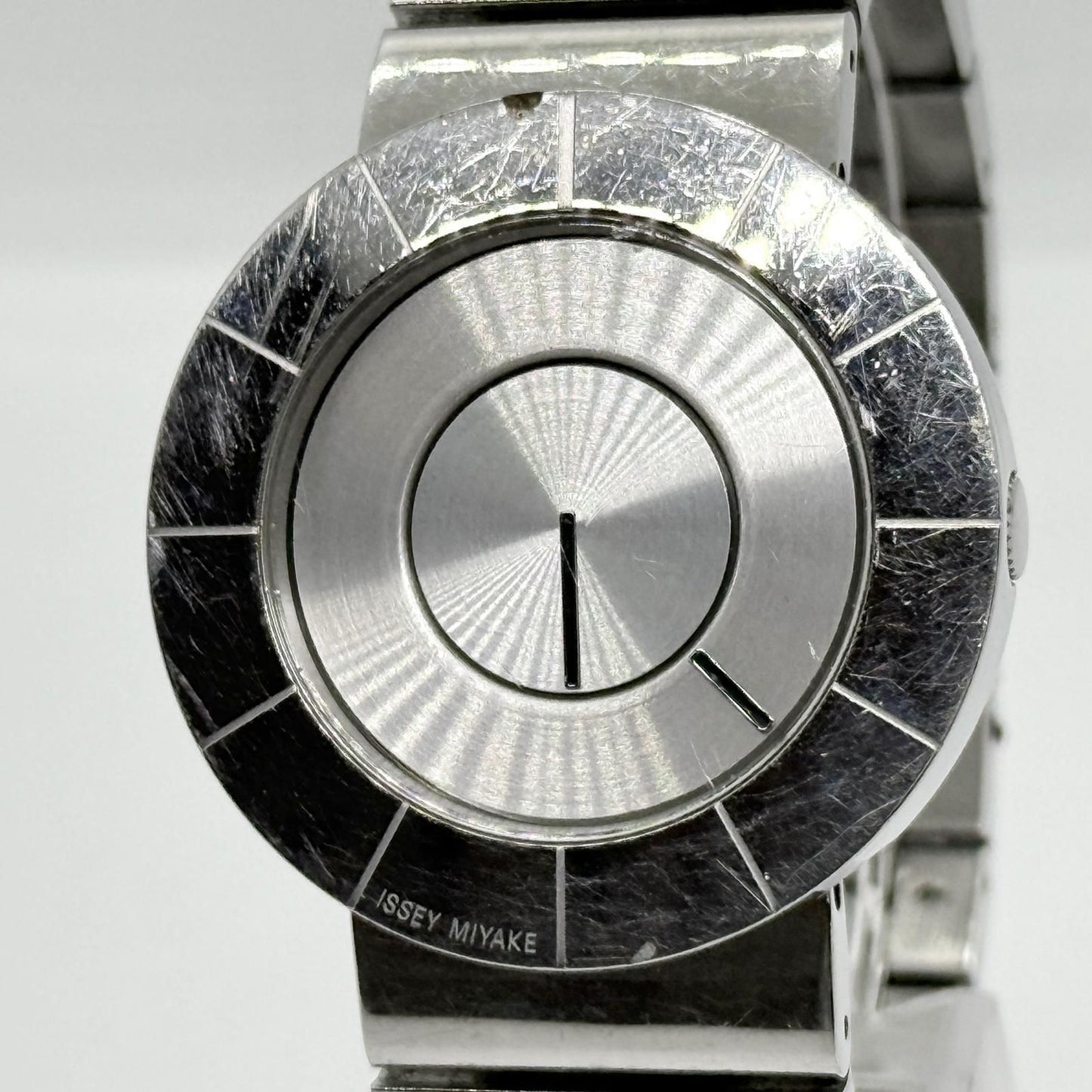 SEIKO VJ20-0010 Quartz Men's Watch — Japanese