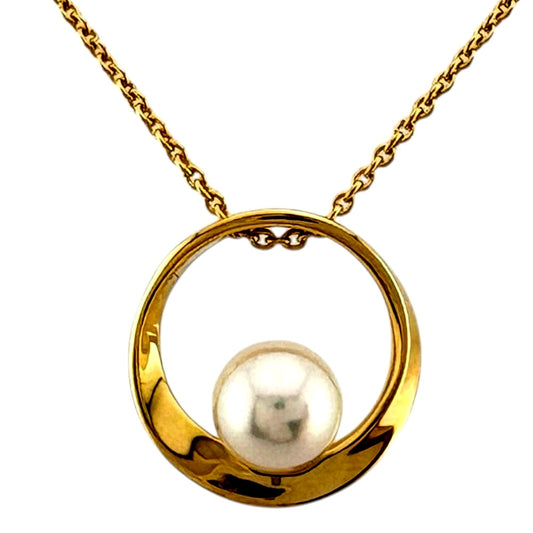 Mikimoto 18K yellow gold necklace with Akoya pearls for women weighing 4.8 grams