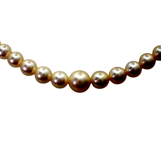 Mikimoto Akoya pearl necklace with 4-7mm white and natural pink pearls on a 45cm silver chain
