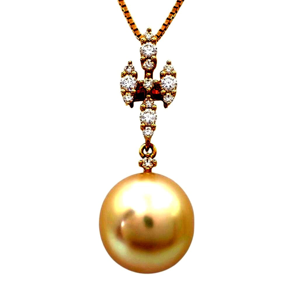 Tasaki 11mm white South Sea pearl necklace with diamond-accented K18 yellow gold cross pendant on a 44 cm chain