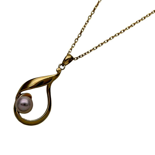 Mikimoto ladies necklace featuring 5.8mm pearl on 45cm yellow gold polished chain