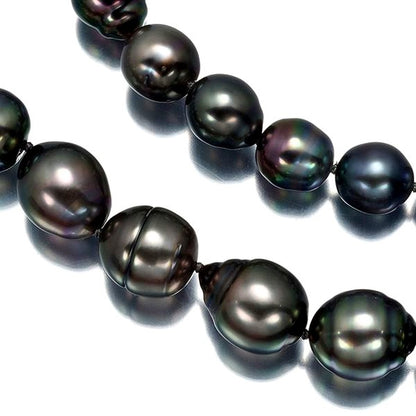 Tasaki silver necklace featuring a black cultured baroque pearl pendant, 47cm length, weighing 60.9g