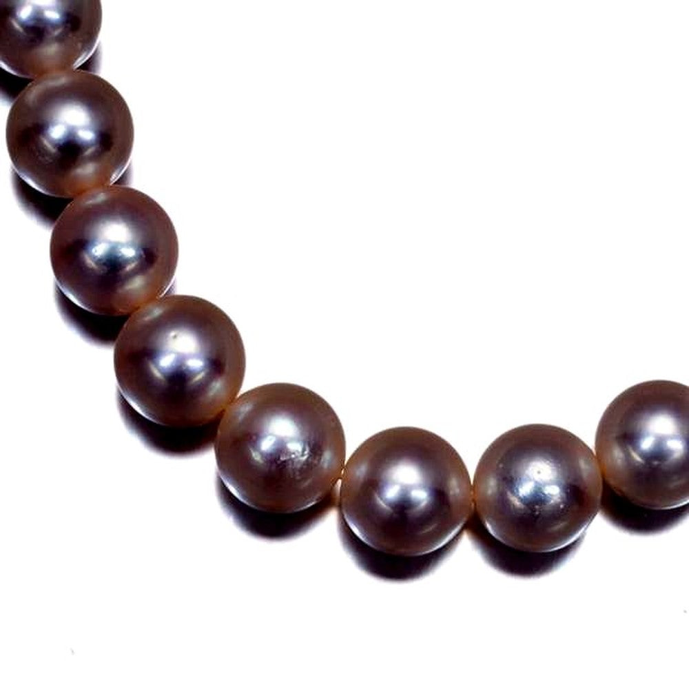 Mikimoto pearl necklace with 7.1-7.4mm pearls and silver chain 45cm length