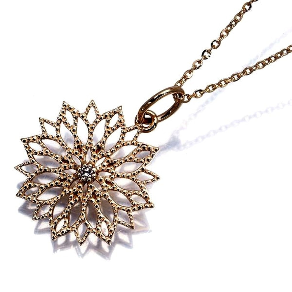 Agate necklace with diamond single stone milgrain flower design in 10K yellow gold on a 50cm chain