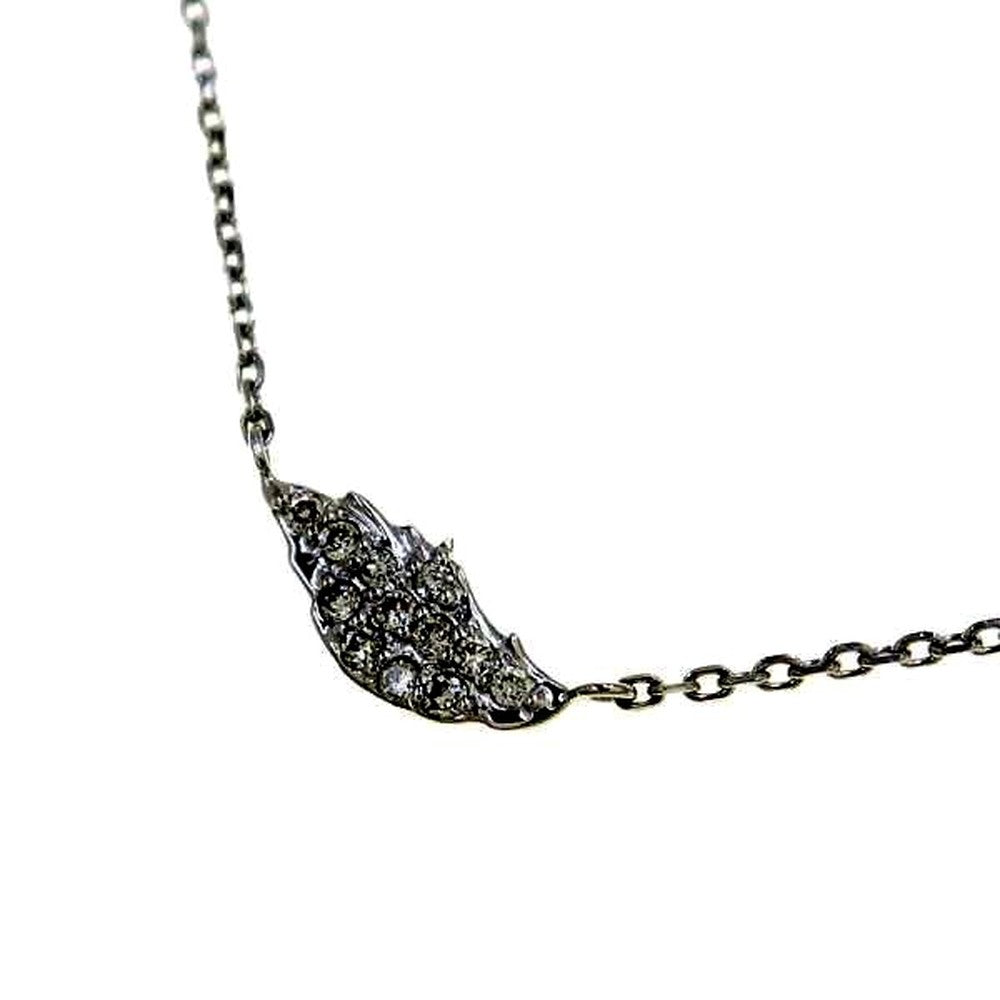 Agate diamond necklace in white gold with 0.07 carat diamonds, shown on a white background