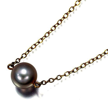 Mikimoto necklace featuring a single 7.0mm Akoya pearl on an 18K yellow gold 38cm chain