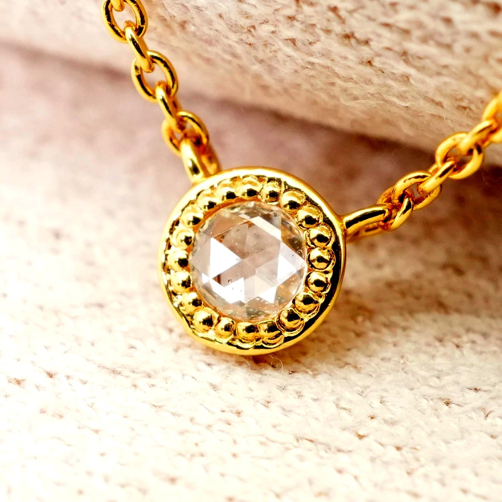 Agate K18 rose cut diamond necklace featuring 0.03 carats diamond in a delicate setting