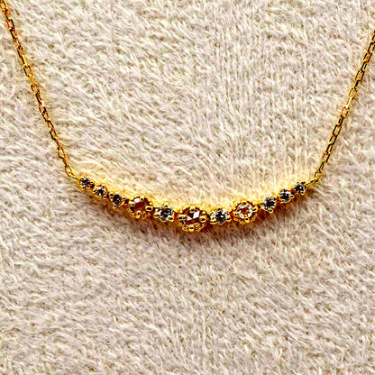 Agetto Limited Necklace in K18 gold with 0.09 carat diamonds, model 2017/24-4341