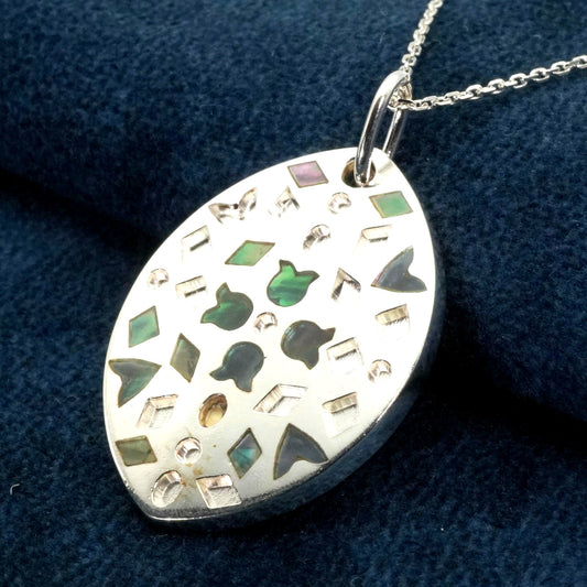 Agate Silver Shell Oval Marquis SV Necklace with silver and shell detail, worn look, displayed on white background