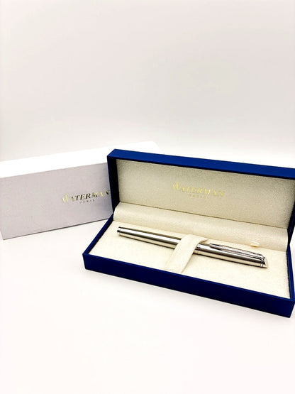Waterman Fountain Pen with silver medium nib model MN179 displayed on white background