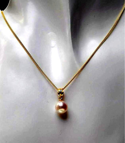 SV925 pearl necklace featuring 8mm round white pink Akoya pearls on a 40cm silver gold-colored chain