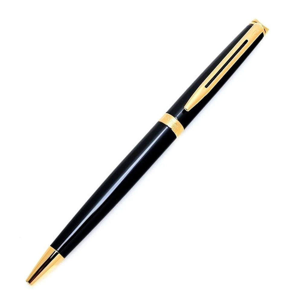 Waterman Metropolitan Essential Black GT 0.7mm ballpoint pen with black twist body and black ink