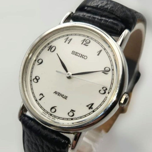 SEIKO AVENUE Y161 Quartz Men's Watch — Japanese
