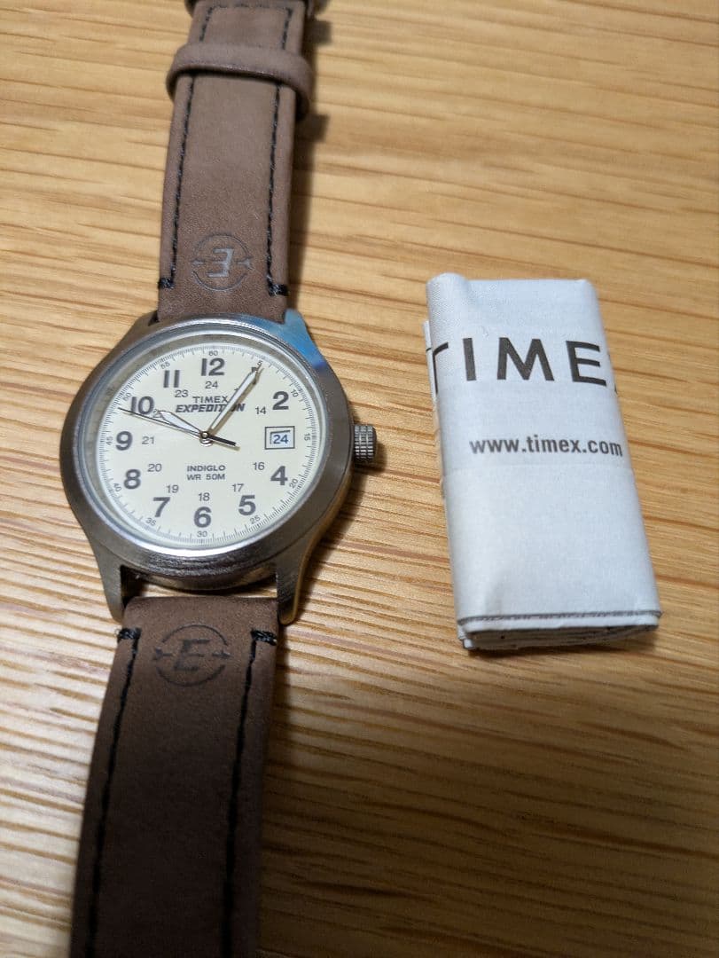 TIMEX T49870 Quartz Men's Watch — Japanese