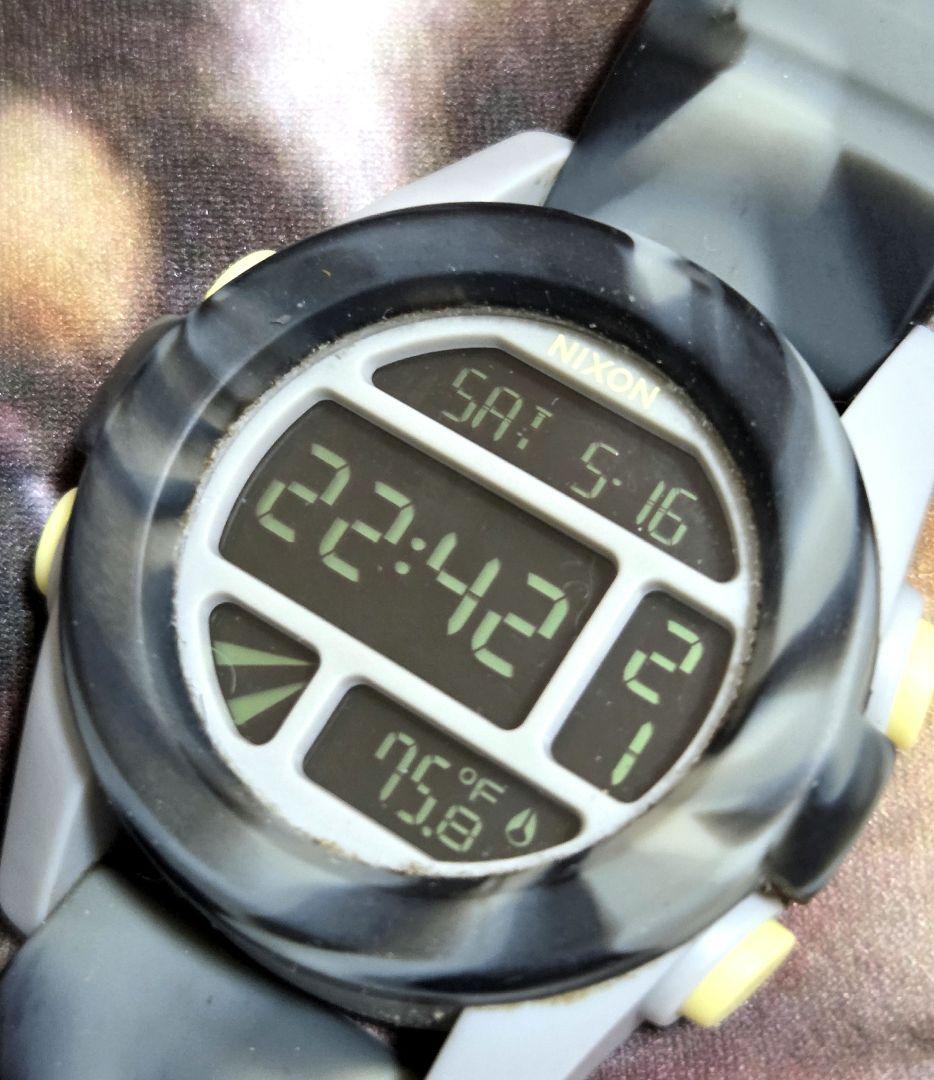 NIXON D6567 THE UNIT Digital Men's Watch — Japanese