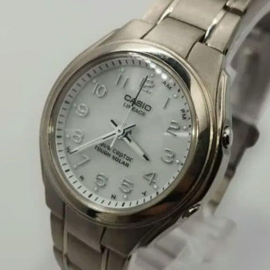 CASIO LIW-011T Solar Men's Watch — Japanese