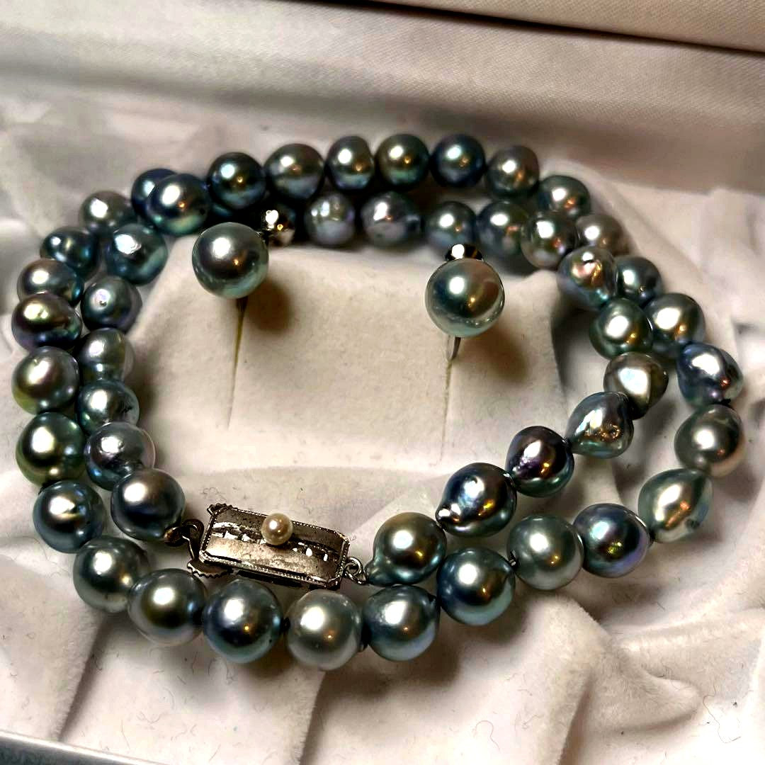 Oyster Pearl blue gray genuine pearl necklace and matching 9 mm stud earrings with silver clasp