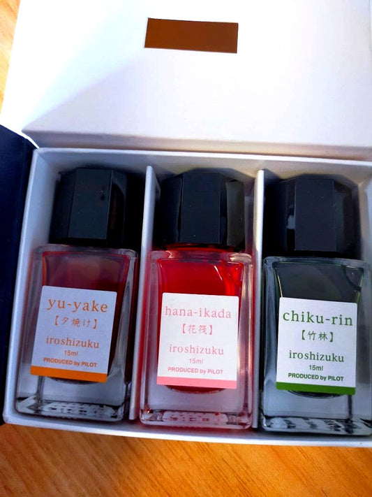Pilot Iroshizuku fountain pen ink set with three 15ml glass bottles featuring square shape and octagonal caps