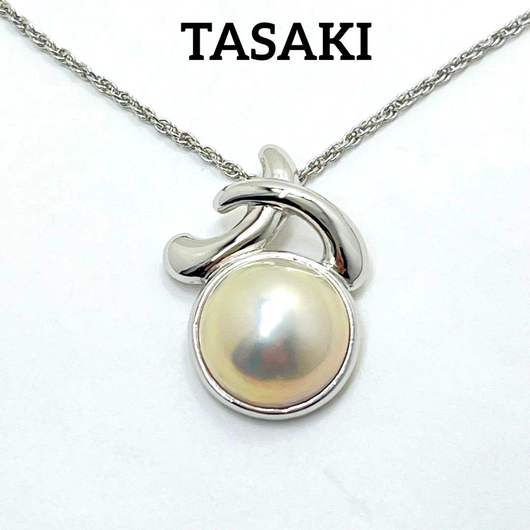 Tasaki Silver Necklace with 12.8mm round white Mabe Pearl pendant