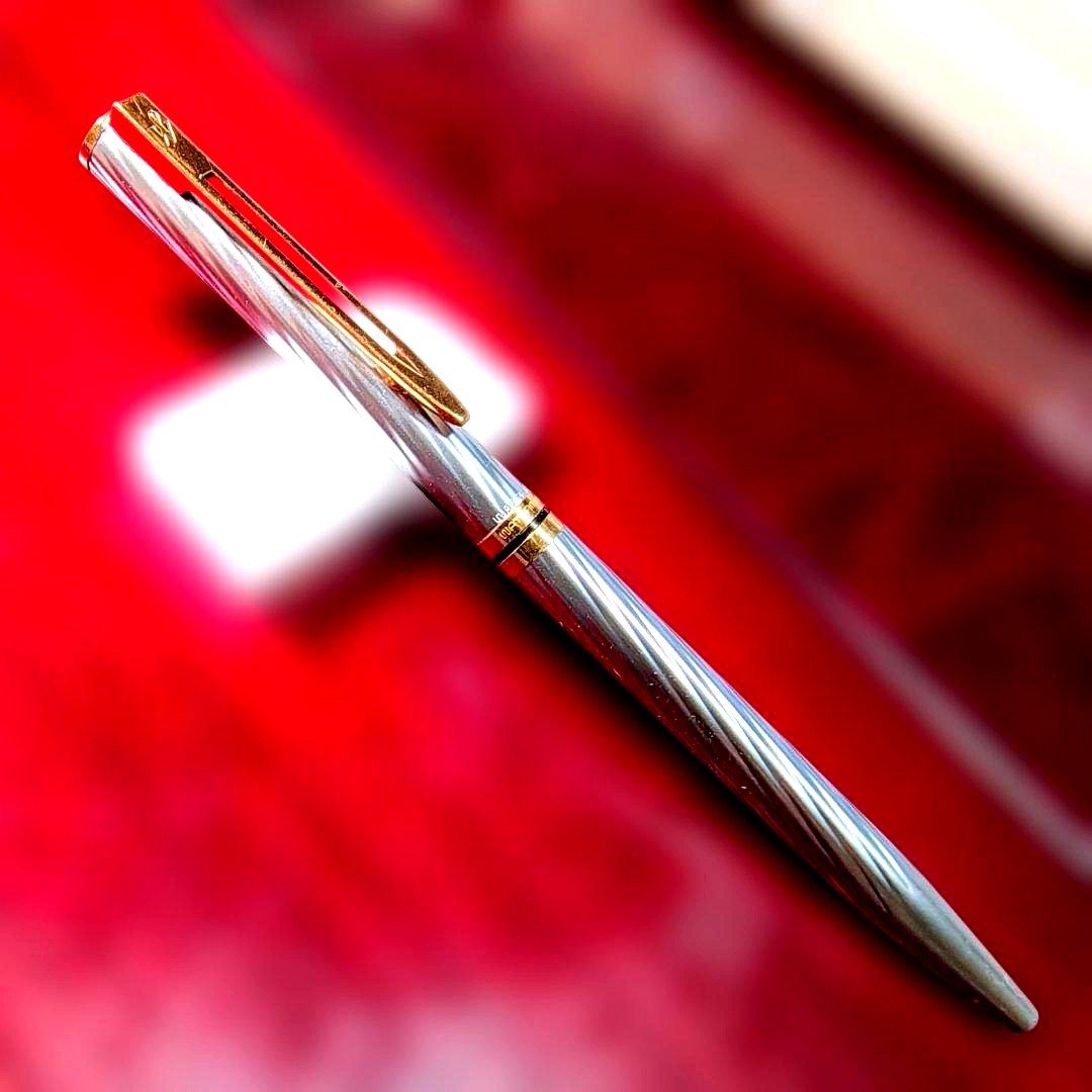 Waterman Ballpoint Pen Silver and Gold model 62246 showing sleek silver and gold finish with 130 mm length