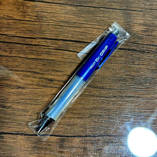 PILOT Dr. GRIP blue ballpoint pen with ergonomic easy-to-hold grip and sleek design