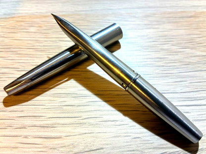 Pilot Muse fountain pen Fine nib in used condition with visible small scratches
