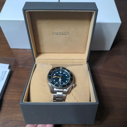 SEIKO SBPK001 Solar Men's Watch — Japanese