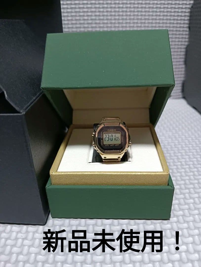 CASIO CRW-001G-9JR Digital Men's Watch — Japanese