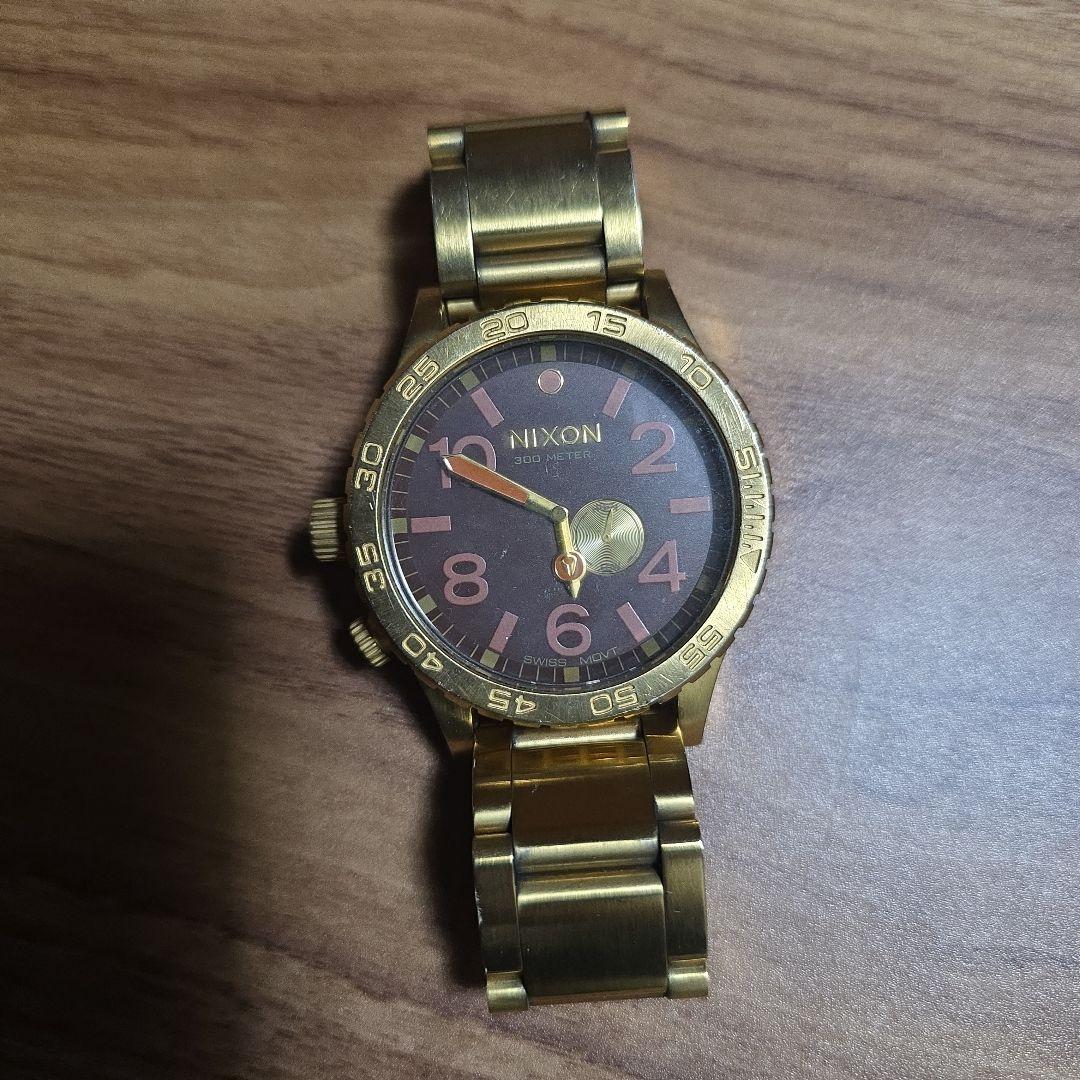 NIXON Gold Quartz Men's Watch — Japanese