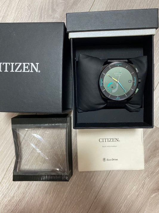 Citizen モデル名：スマートウォッチ エコドライブ リィイバー Solar Men's Watch — Japanese