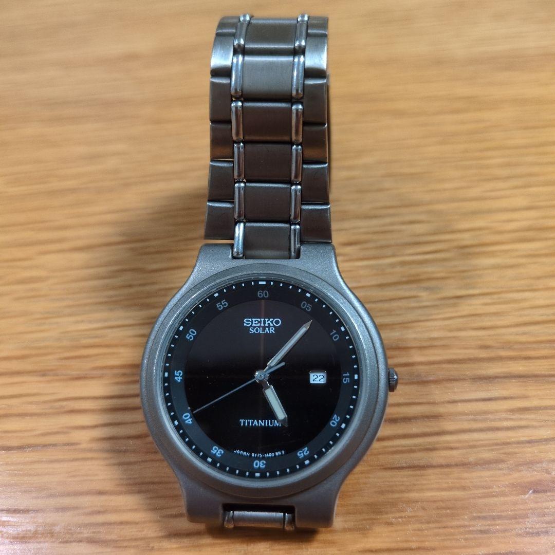 SEIKO TITANIUM SOLAR Men's Watch — Japanese