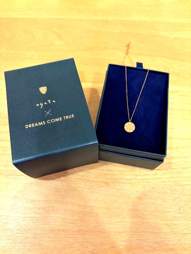 agete×DREAMS COME TRUE Necklace made of K10 gold featuring a delicate design from the 2024 collaboration