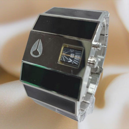 NIXON The RotoLog Quartz Men's Watch — Japanese