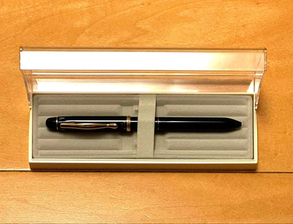 Pilot Multi-Function Ballpoint Pen 2+1 with black and red ink and 0.5mm mechanical pencil in dark green and gold finish