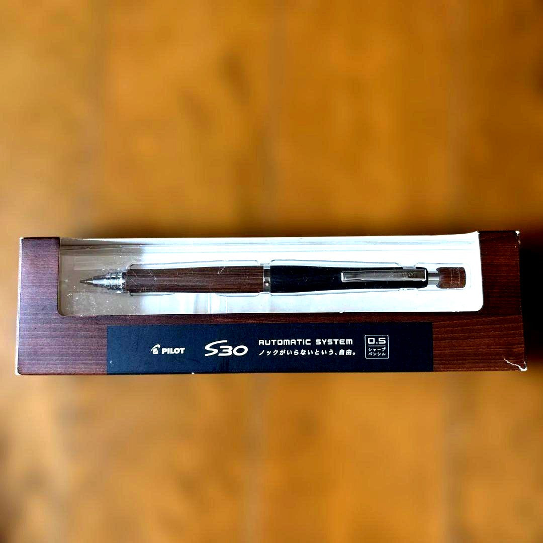 Pilot S30 mechanical pencil 0.5mm in brown color, new and unused condition