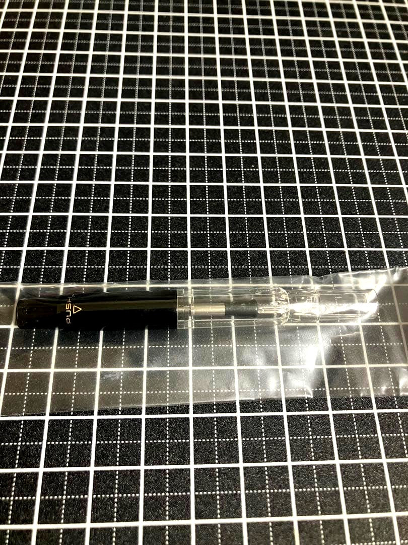 Pilot CON-70 black fountain pen converter compatible with Urushi and high-end pens