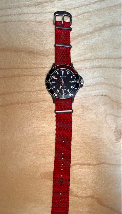 TIMEX Red Nylon Belt Quartz Men's Watch — Japanese
