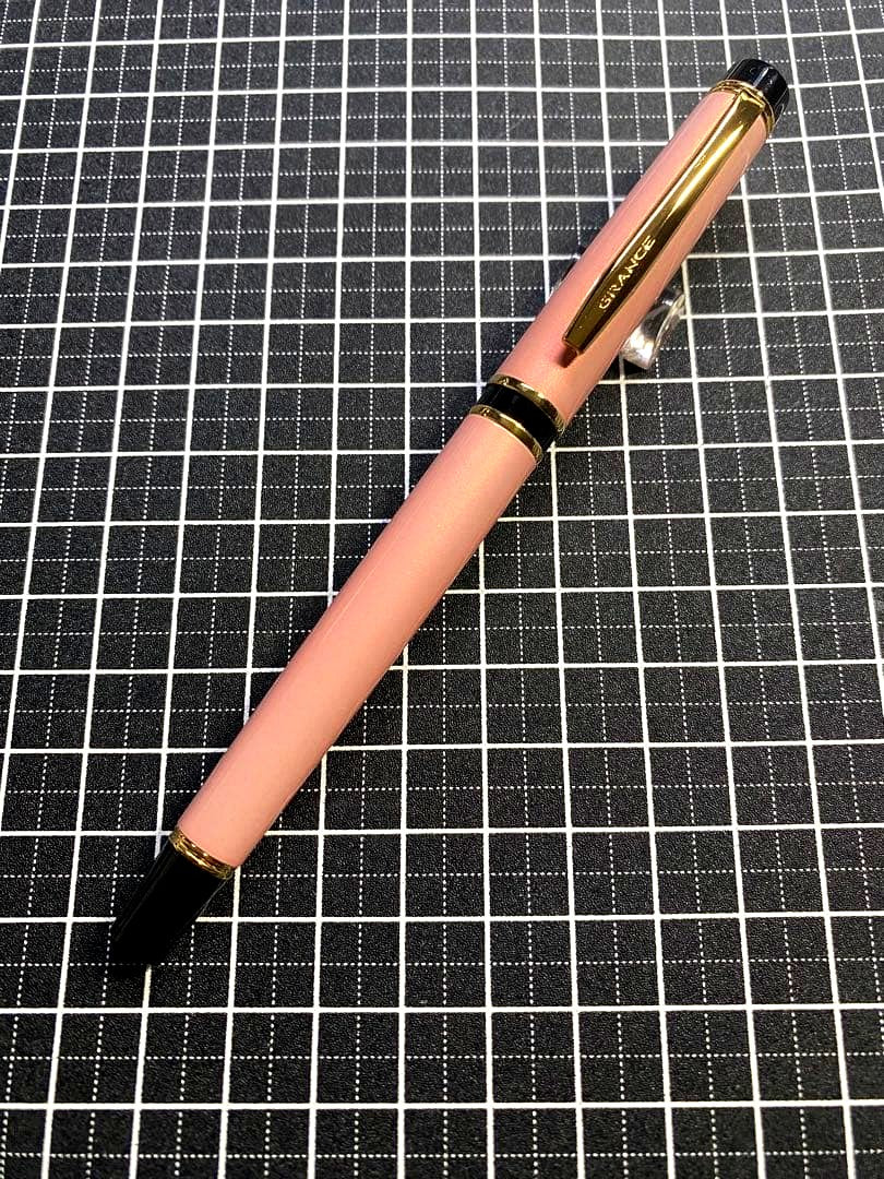 PILOT Grance fountain pen in pearl pink with fine 0.7mm 14K gold nib shown with cap off