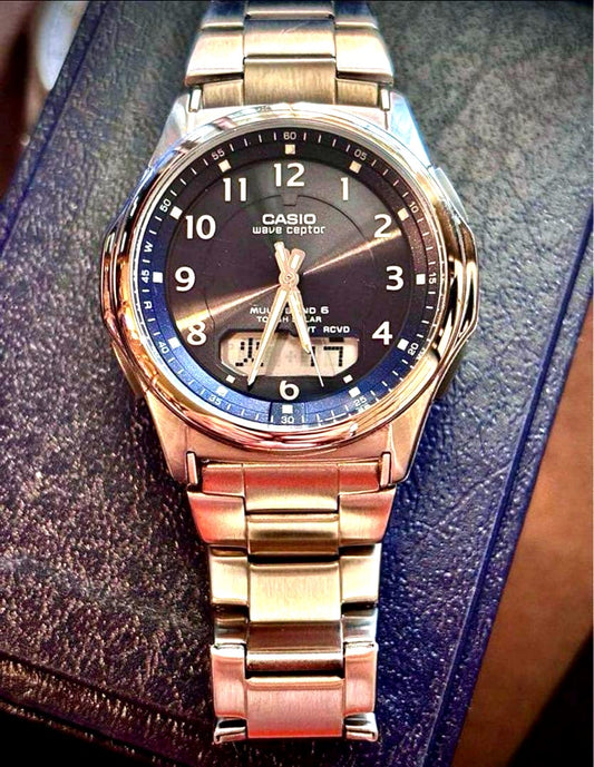 Casio Wave Ceptor men's watch with blue dial, stainless steel band, Multi Band 6 and Tough Solar features