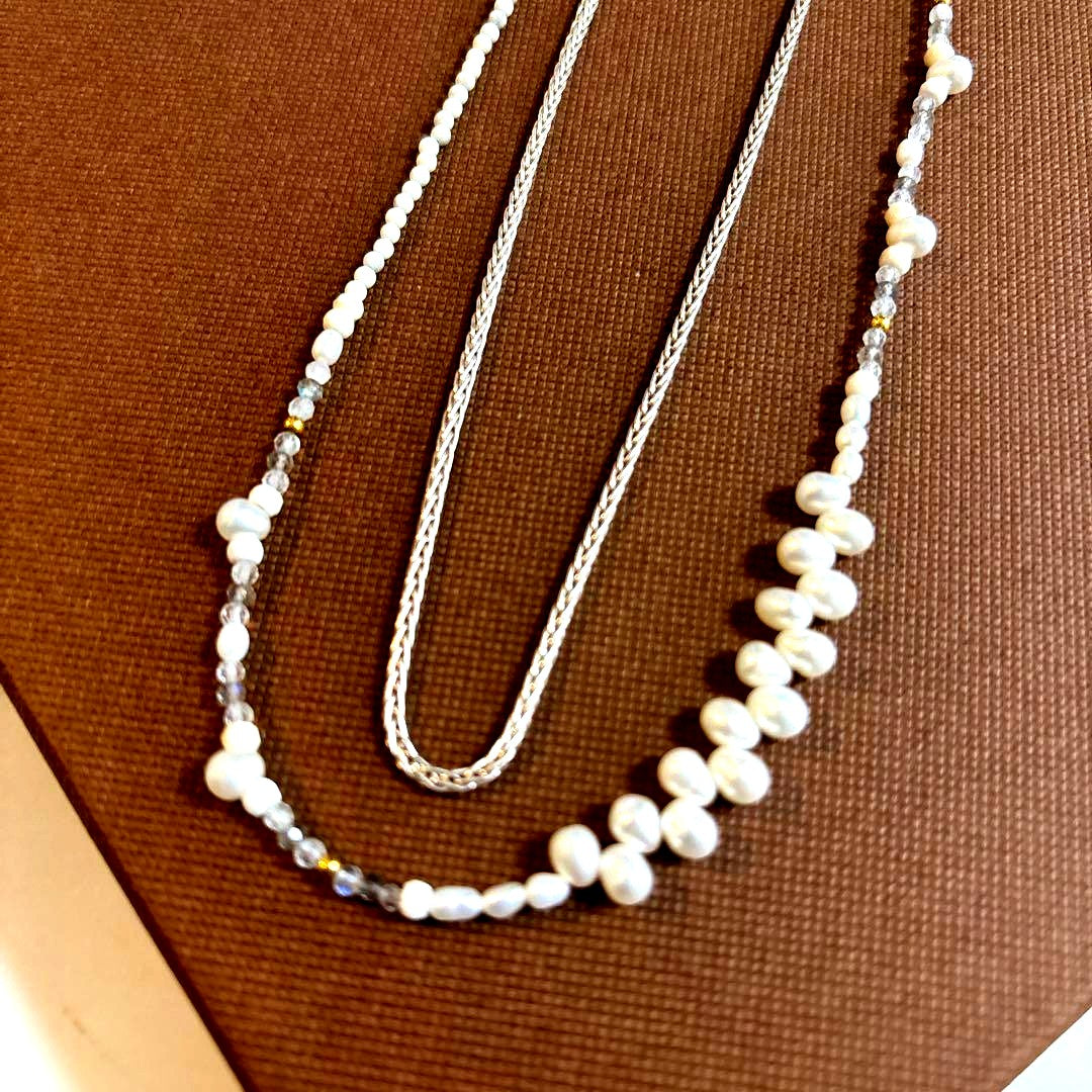 Aguatt two-strand necklace with multi-stone and pearl design in used condition