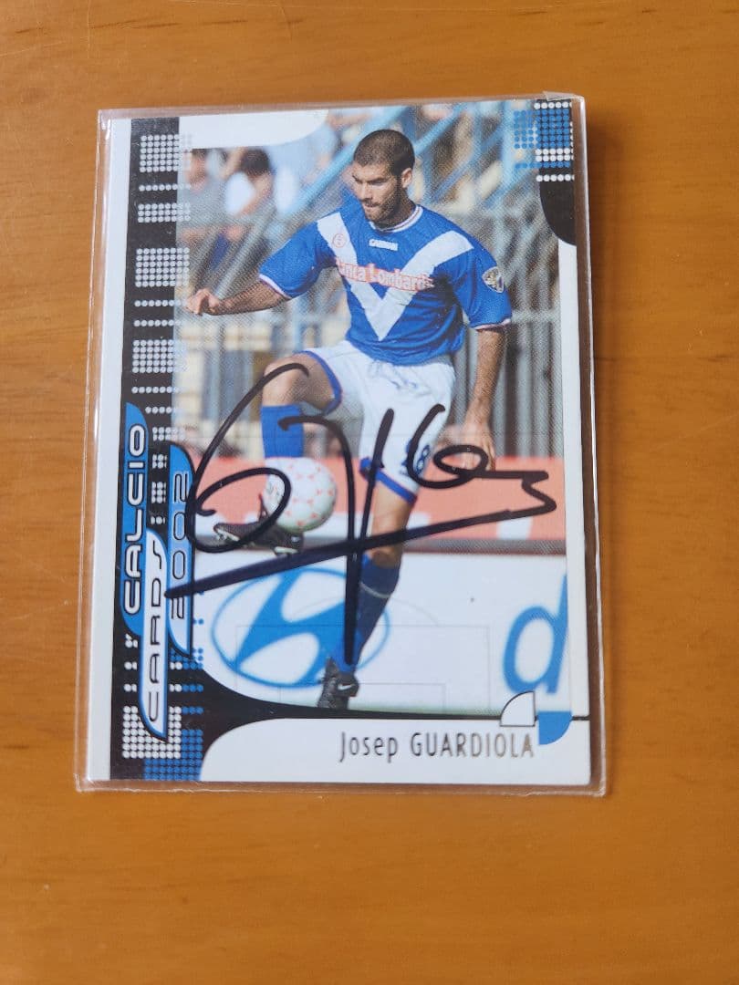 Josep Guardiola Autographed Card — Japanese
