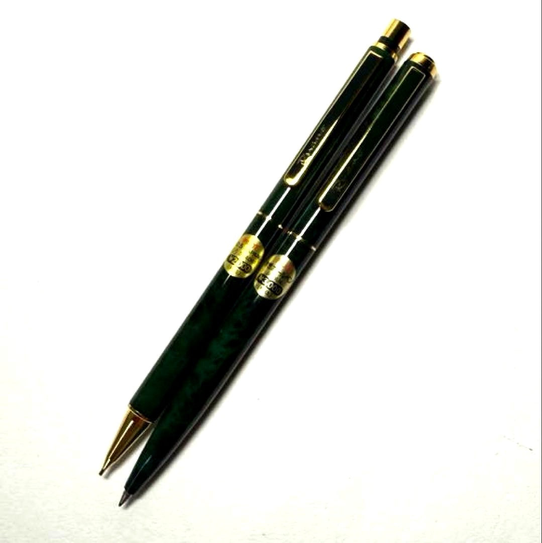 Pilot Luerno mechanical pencil and ballpoint pen set in green and black marble finish