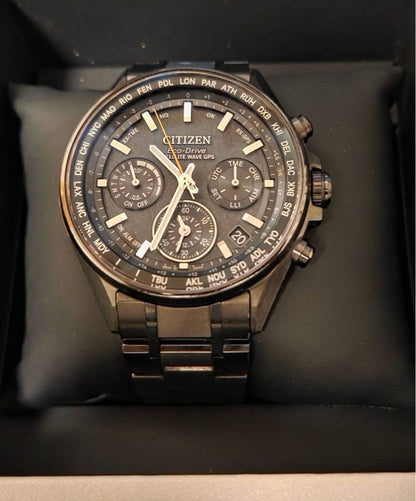 Citizen CC4004-58E Solar Men's Watch — Japanese