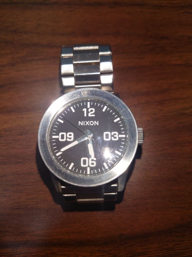 NIXON Analogue Quartz Silver Men's Watch — Japanese