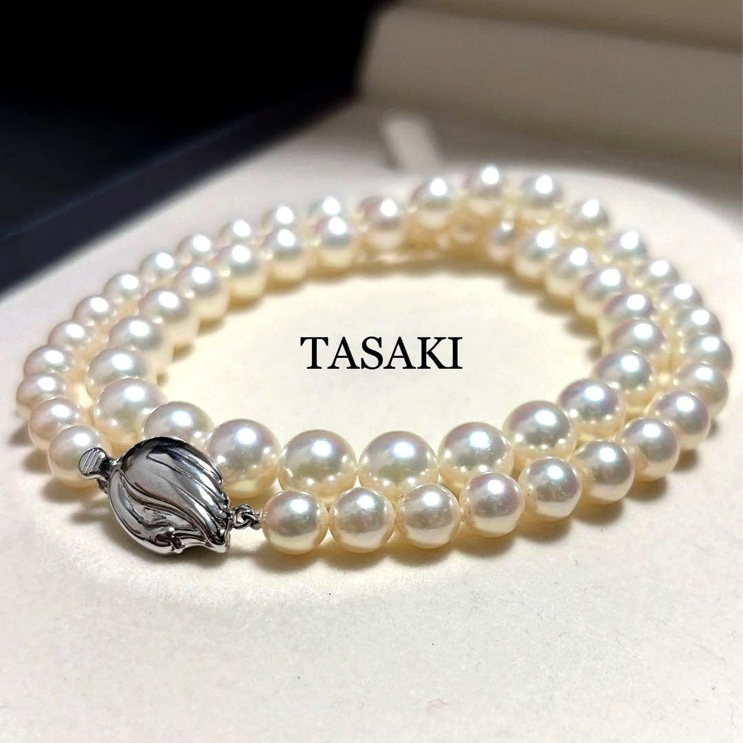 TASAKI Akoya Pearl Gradient Necklace 8.5 Swan Teri, 42.5 cm length with lustrous pearls
