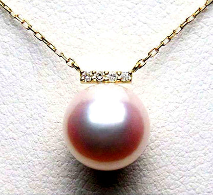 White pink 8.0mm Akoya pearl necklace with small diamond pendant set in K18 gold