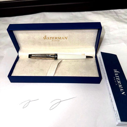 Waterman ballpoint pen in white and silver with a checkered cap and dedicated case